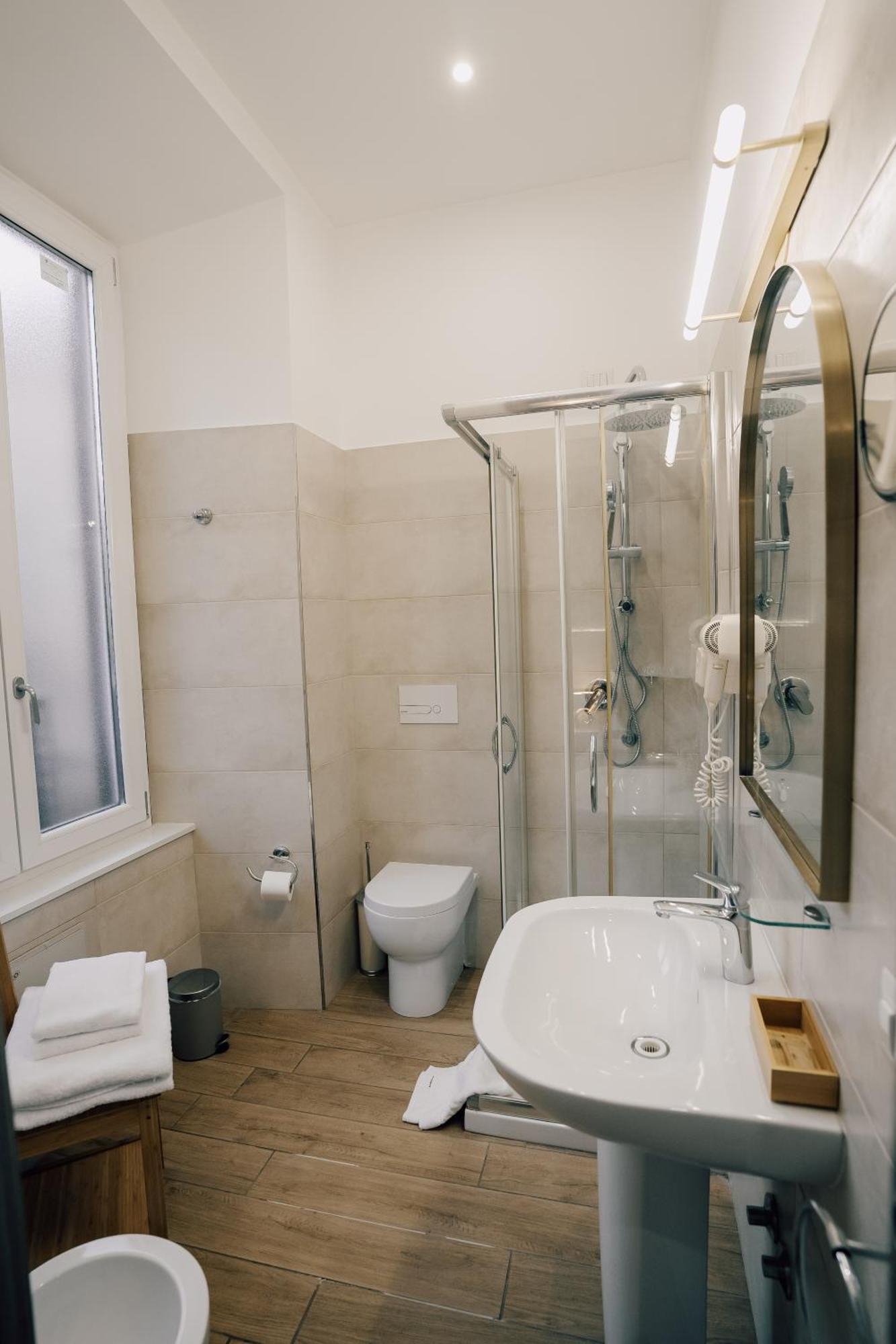 Hotel Casa Mirabilia Rzym Zewnętrze zdjęcie